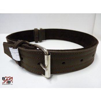 Bőr kutyanyakörv bukkolt 